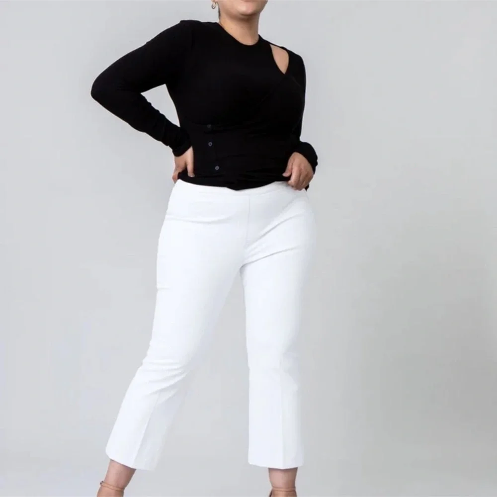 Spanx Silver Lining Classic White Kick Flare Pant Size Medium Petite Women